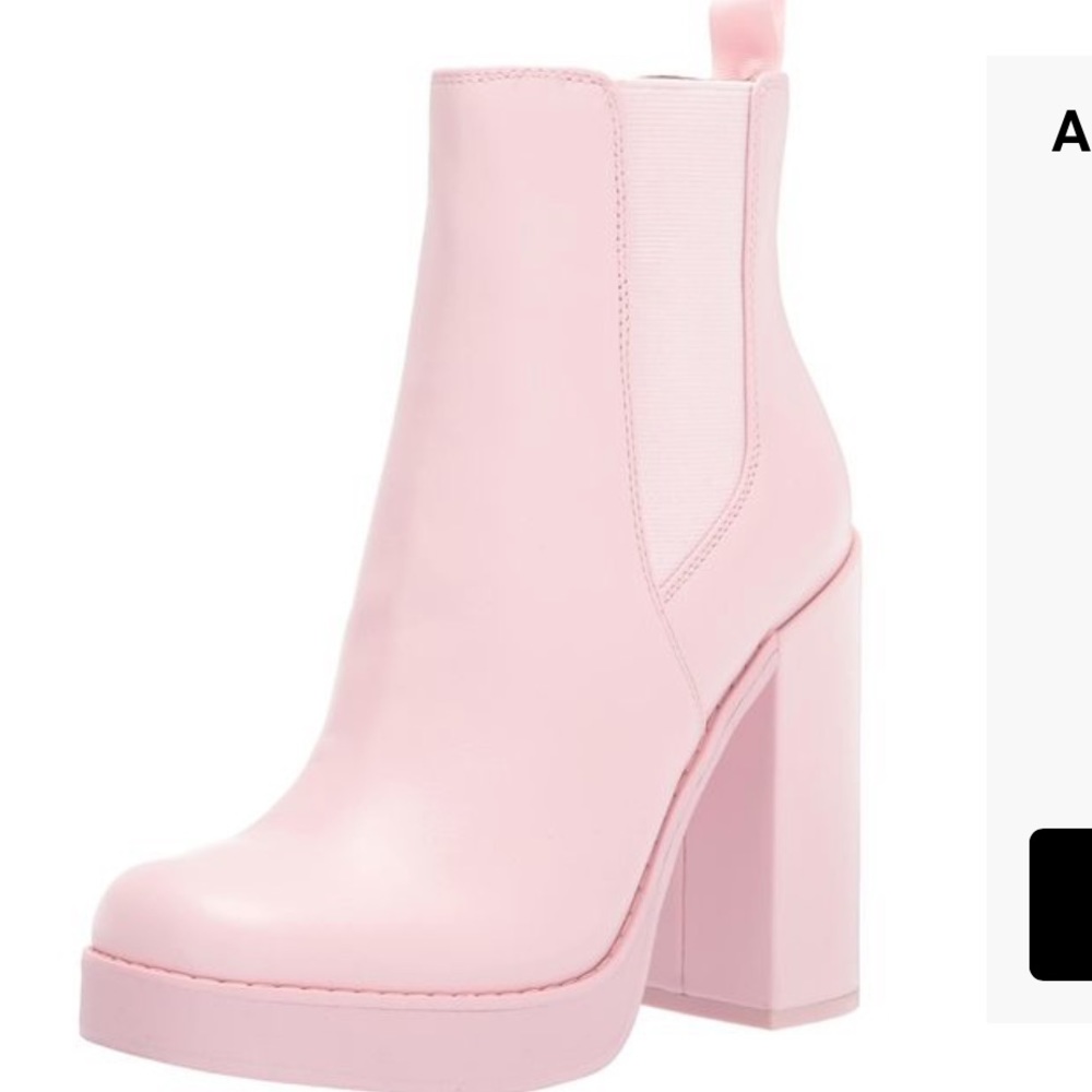 New Steve Madden Boots